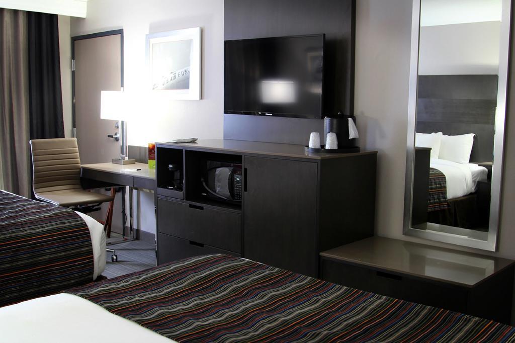 Country Inn & Suites By Radisson, Lackland Afb San Antonio , Tx Bagian luar foto