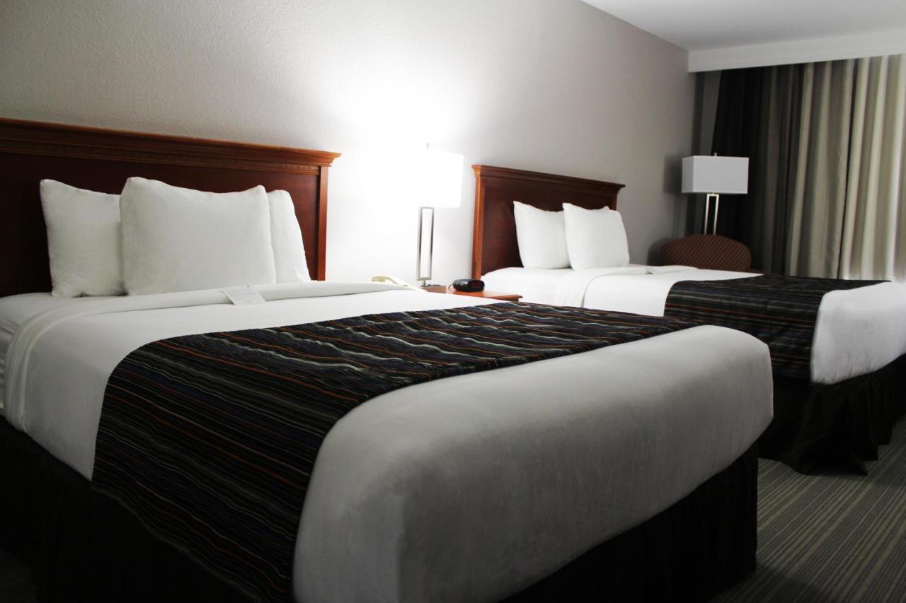 Country Inn & Suites By Radisson, Lackland Afb San Antonio , Tx Bagian luar foto